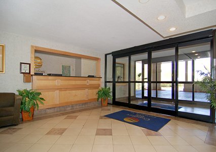 Comfort Inn Executive Park 07.[1]